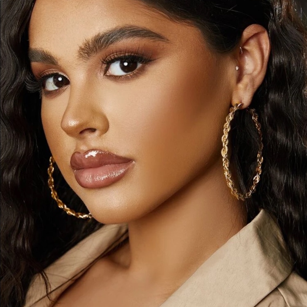 ¥18k Gold Multiplayer Twisted Hoop Earrings